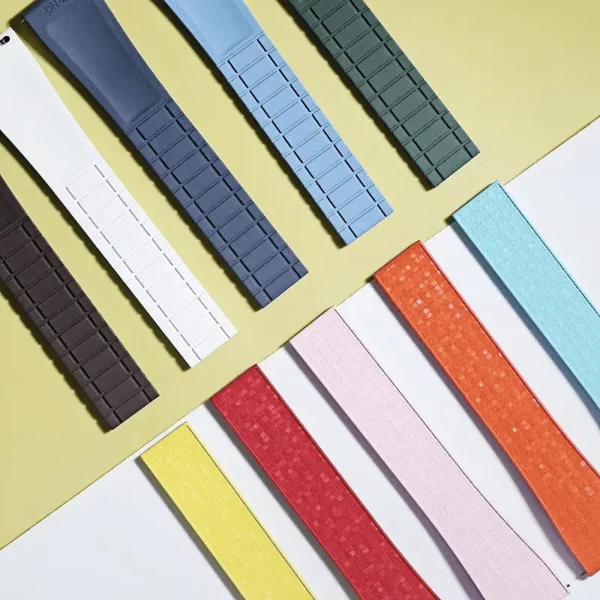 Mosaic CTS Rubber Watch Strap with Leaf Spring Deployment Clasp - Image 5